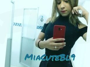 MiaCuteBl9
